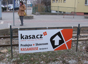 Panely na zábradlí zastávek Panely na zábradlí zastávek